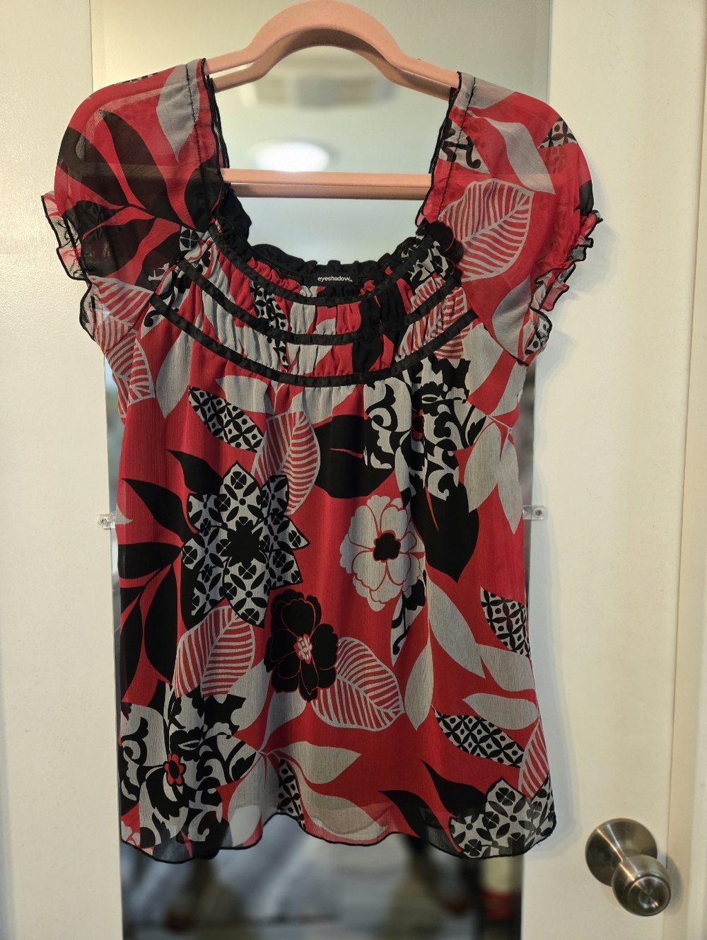 Eyeshadow Red and Black Floral Scoop-Neck Blouse